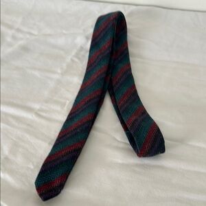 Vtg Woven Red and Green Striped Tie
